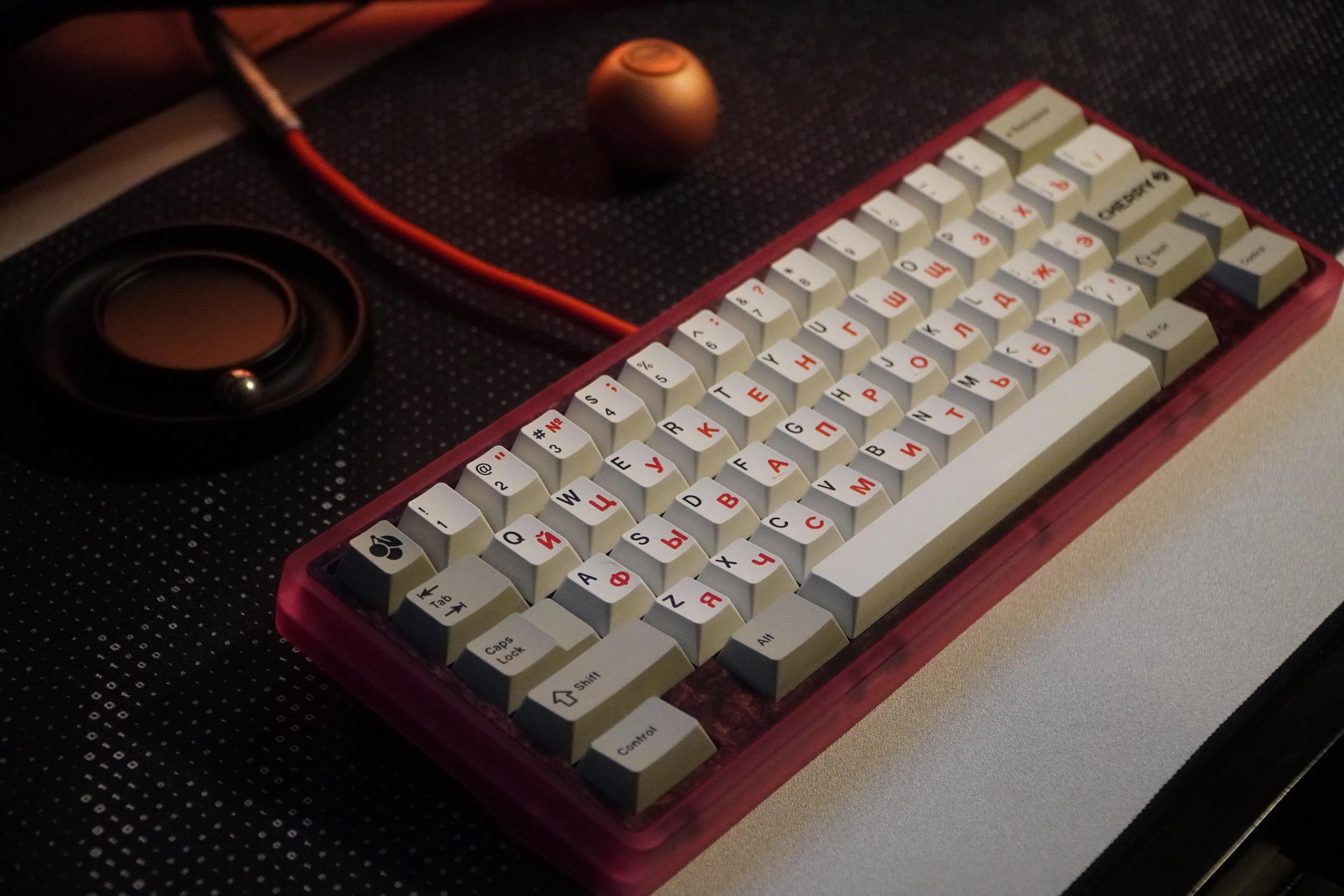 Pangea Miniの背面デザイン