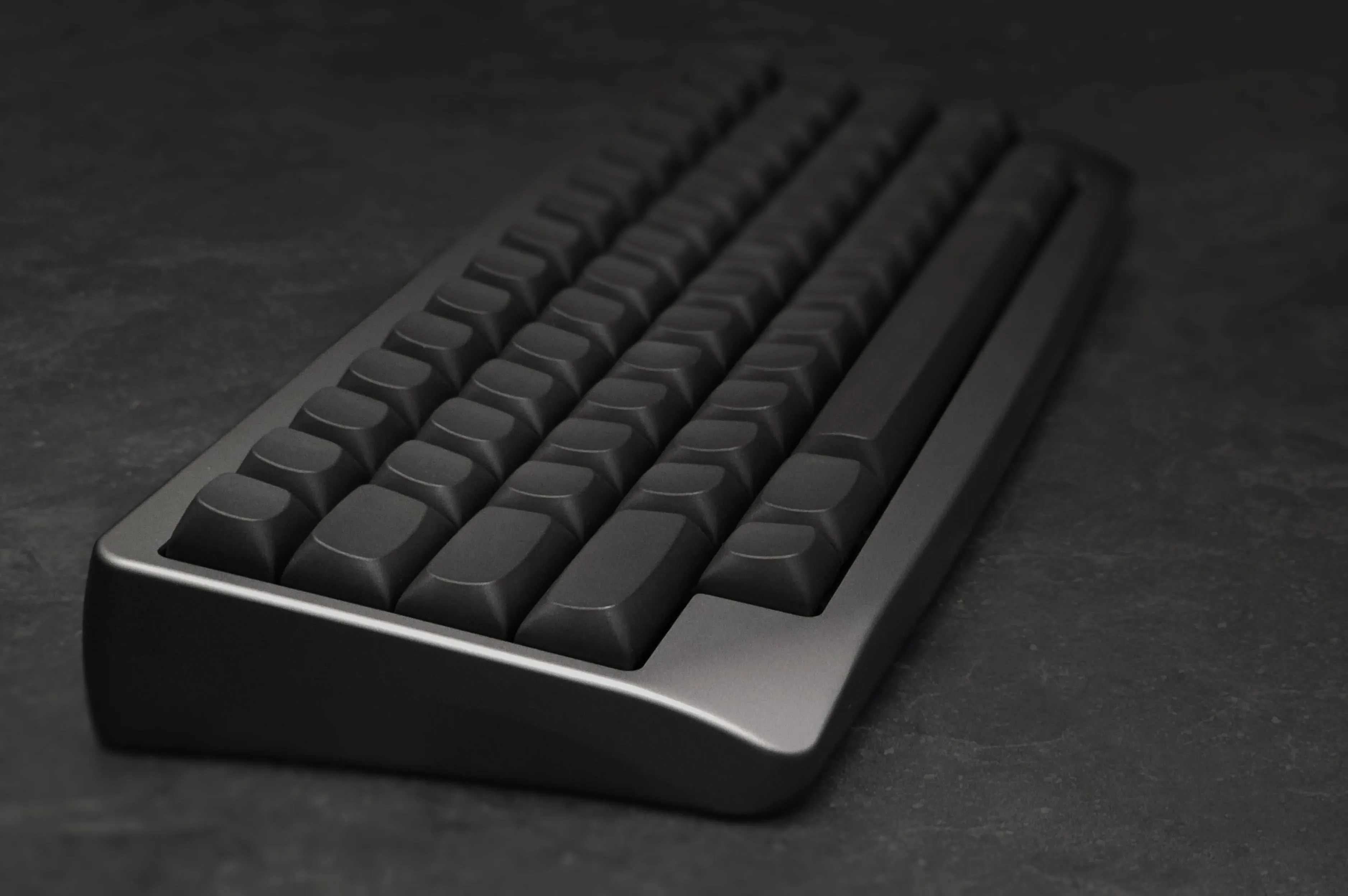 Agar60 EC w/ GMK MTNU Graphite 2