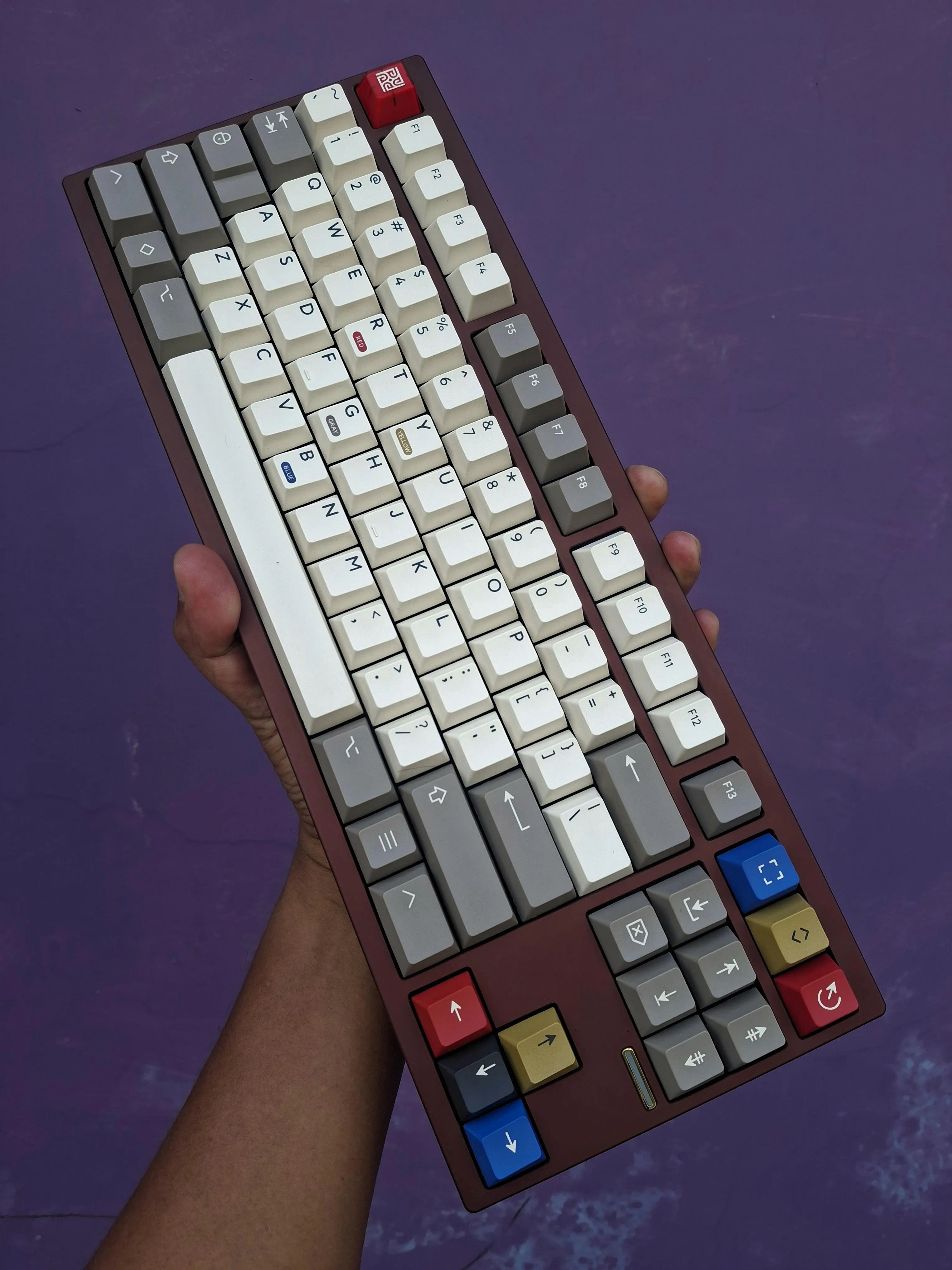 PBTFans Retro 100を装着したQK80 Brown