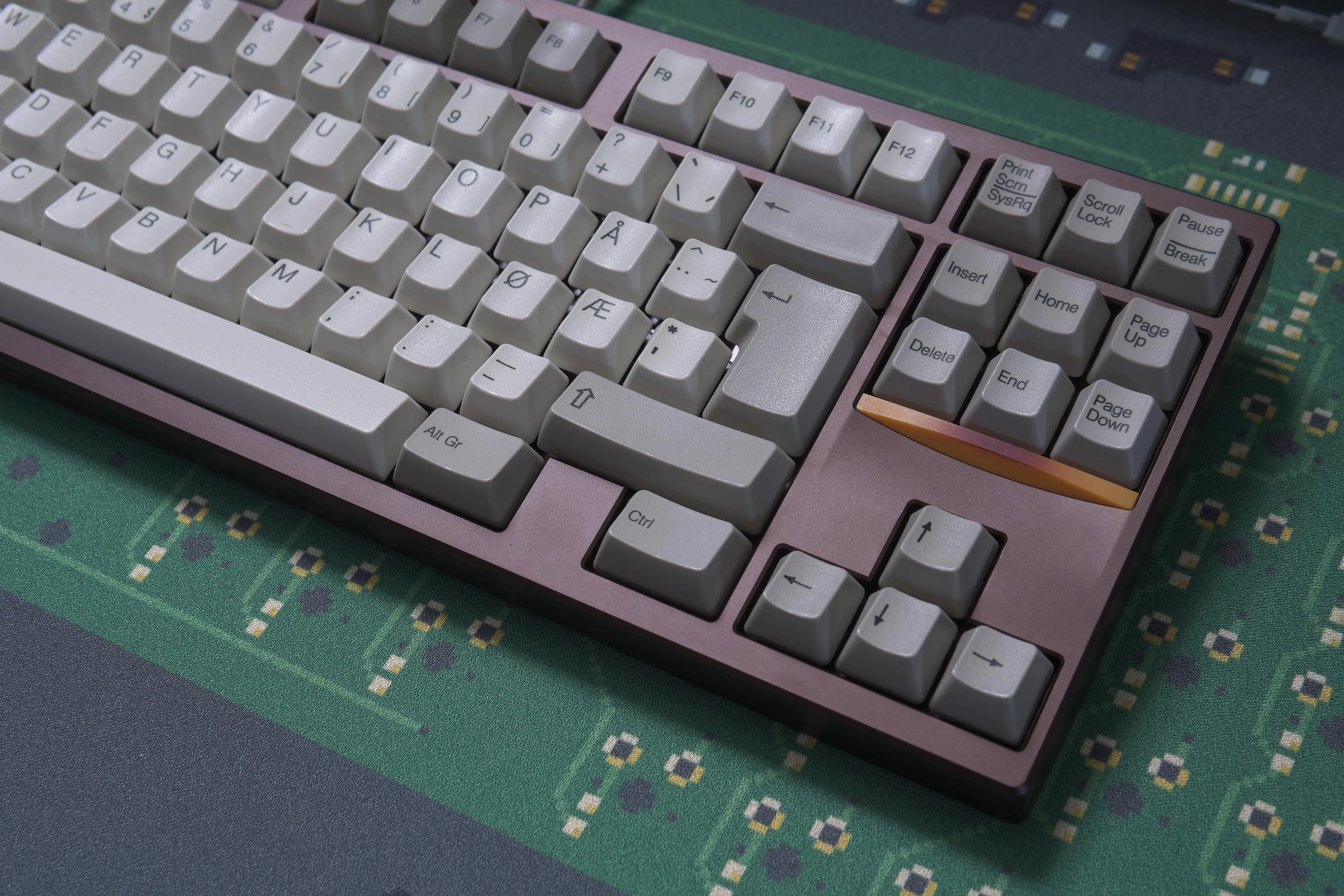 Keyboard Side View