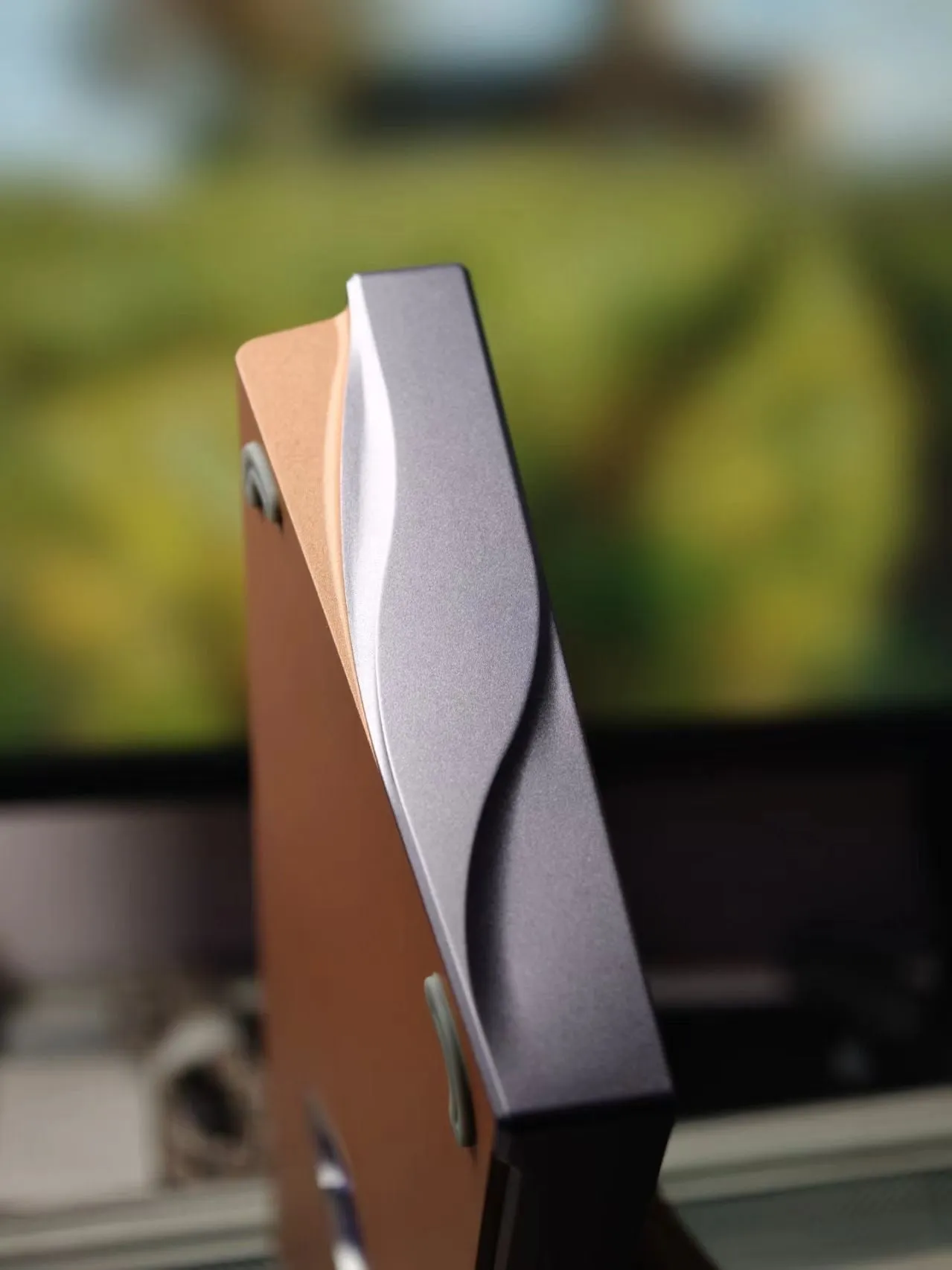 Talia 60のサイドビュー