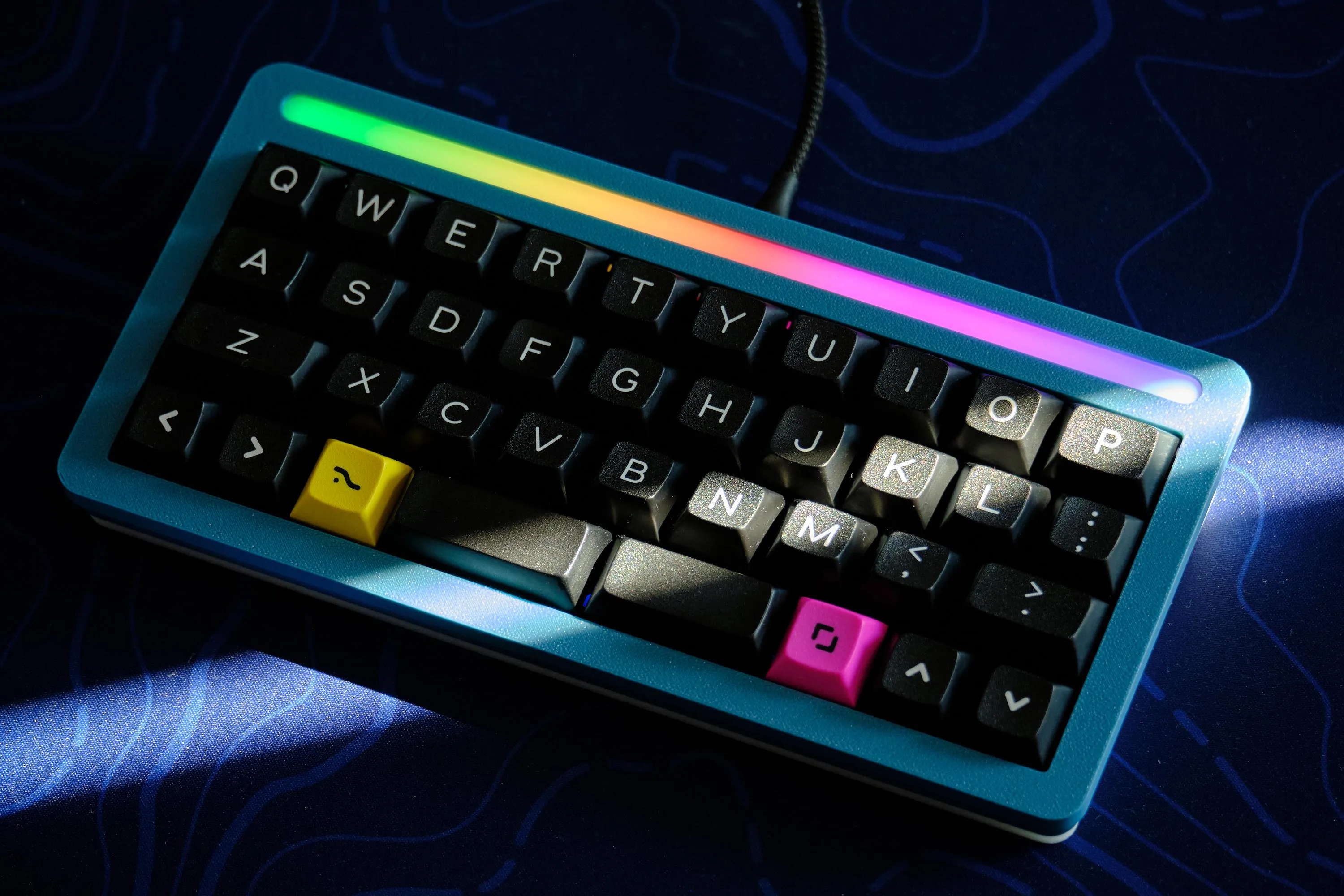 DSS White on Black Keycaps