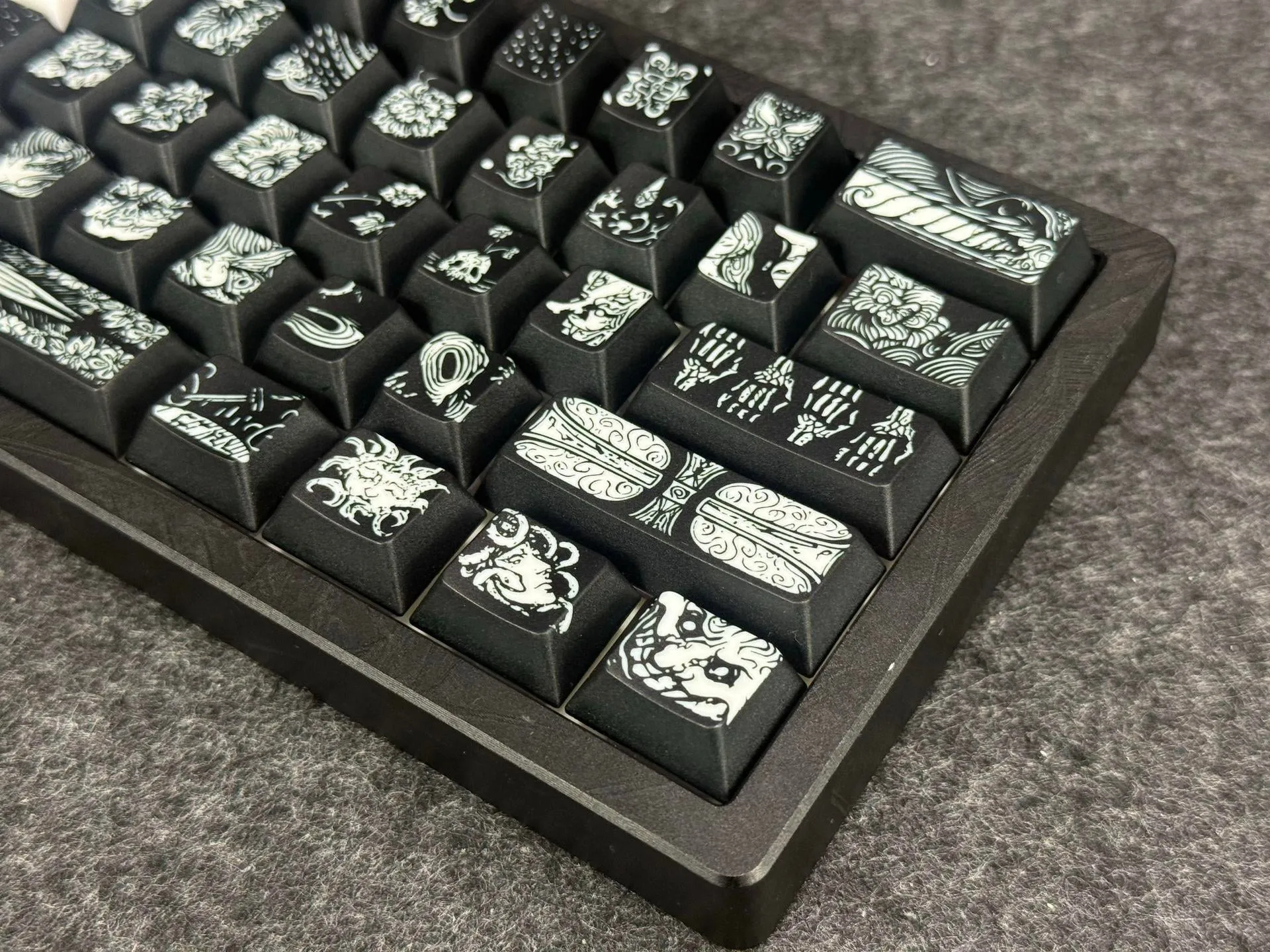 Dragon 60 & Feng set 4